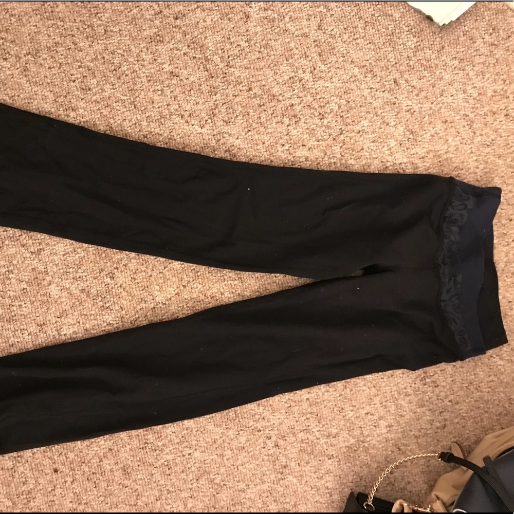 Lululemon bootcut yoga pant